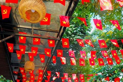 Phường Khương Đình rực rỡ cờ hoa mừng Quốc khánh 2-9