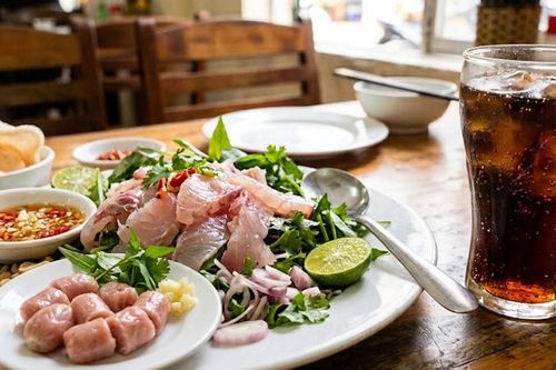 5 món ăn người đau dạ dày nên tránh khi đi chơi dịp lễ