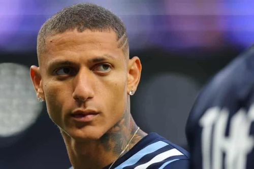 Richarlison sang Thổ Nhĩ Kỳ làm đồng đội của Salah