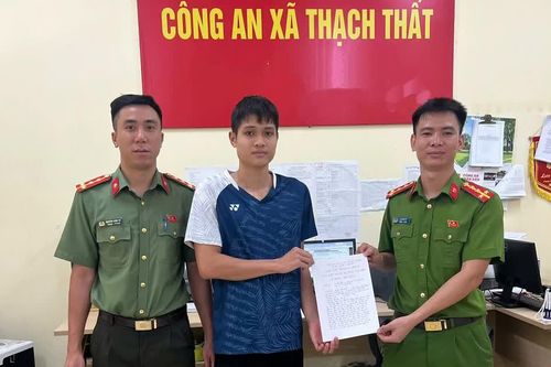Vừa tốt nghiệp THPT, chàng trai 18 tuổi viết đơn tình nguyện tham gia Công an nhân dân