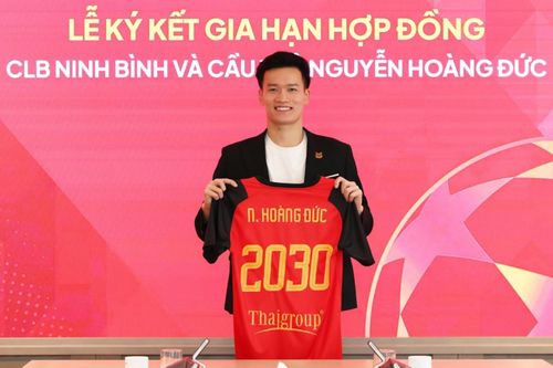 Hoàng Đức ở lại CLB Ninh Bình tới tuổi 32