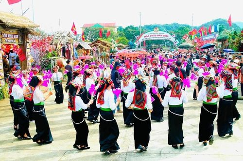 Sơn La đón gần 385.000 lượt khách dịp Quốc khánh 2.9