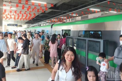 Hà Nội Metro phục vụ hơn 408.000 lượt khách trong 5 ngày nghỉ lễ 2/9