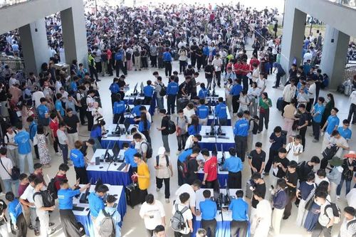 Hơn 4.000 tân sinh viên Trường đại học Công nghệ nhập học tại Hòa Lạc