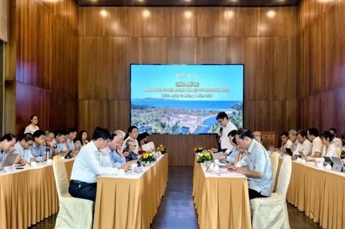 Đoàn công tác Chính phủ làm việc với Trung tâm ICISE tại Quy Nhơn