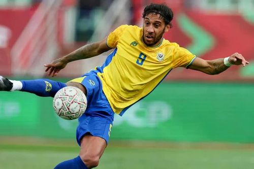 Cựu sao Arsenal cay đắng giã từ tuyển Gabon