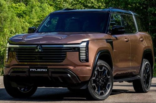 Cận cảnh Mitsubishi Pajero thế hệ mới: Diện mạo lột xác, hầm hố hơn hẳn