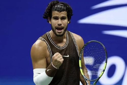 Alcaraz ngược dòng ấn tượng, giành vé vào vòng 3 US Open 2026