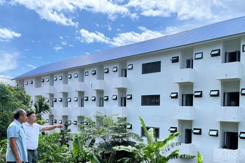 Thanh Hoá: Người đàn ông dỡ nhà, hiến đất xây trường cho vùng biên