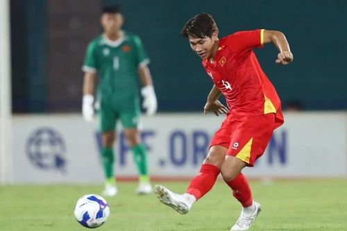 Trực tiếp U20 Việt Nam 0-0 U20 Palestine (Hiệp 1): Chủ nhà chuyền hỏng rất nhiều