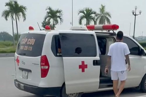 Bộ Y tế yêu cầu khẩn vụ gia đình phải trả 9,5 triệu để đưa bệnh nhân về nhà 16km