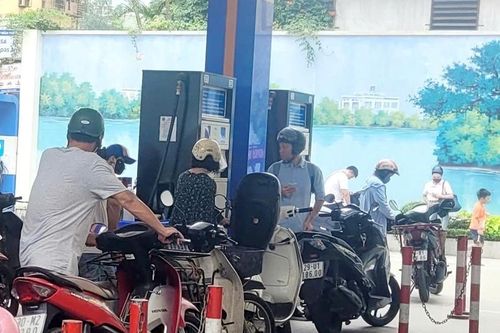 Bộ Công Thương thông tin về điều hành giá bán lẻ các mặt hàng xăng dầu
