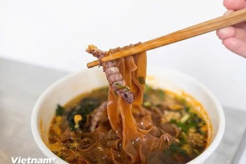 Bánh đa cua - hương vị làm nên một phần ký ức đất Cảng