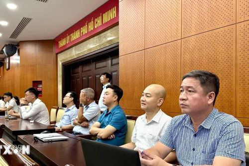 Cán bộ, đảng viên hiện thực hóa Nghị quyết bằng hành động thiết thực