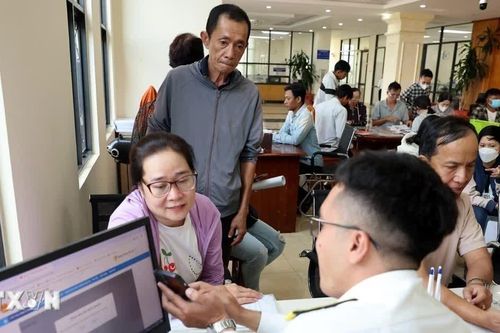 Thu ngân sách 8 tháng tăng 16%, tạo thêm dư địa tài khóa