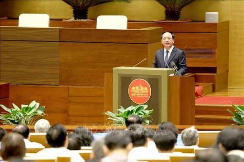 Thực hành tư tưởng Hồ Chí Minh phải bằng những việc làm cụ thể