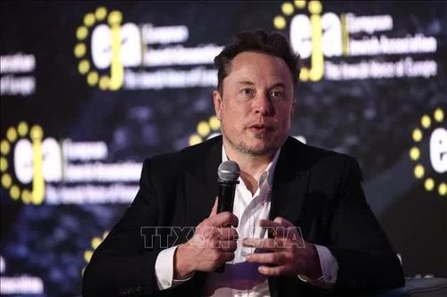Tỷ phú Elon Musk dự báo thế giới có 1 tỷ robot hình người trong 10 năm tới