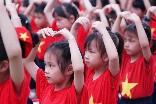 Bộ GD&ĐT điều chỉnh chương trình khai giảng toàn quốc năm học 2026-2027