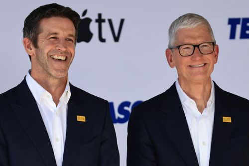 Apple bước vào kỷ nguyên John Ternus