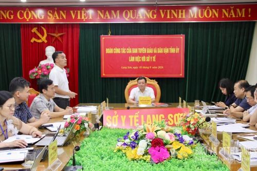 Đoàn công tác của Ban Tuyên giáo và Dân vận Tỉnh ủy làm việc với Sở Y tế
