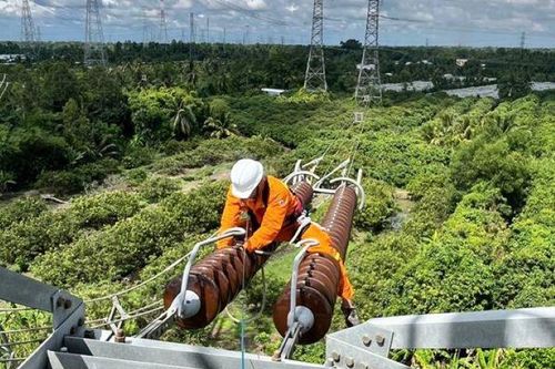 Truyền tải điện Cần Thơ chủ động thực hiện các giải pháp phòng ngừa, giảm sự cố do sét