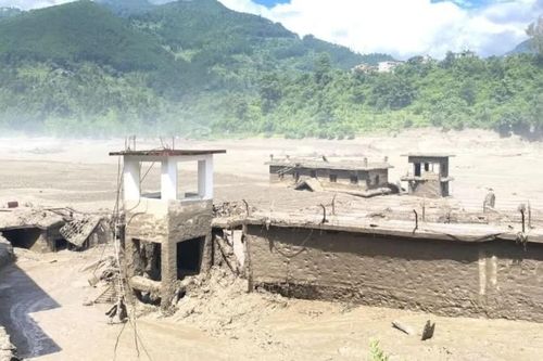 Giáo hội kêu gọi ủng hộ các nạn nhân bị ảnh hưởng bởi lũ quét kinh hoàng tại biên giới Nepal và Trung Quốc