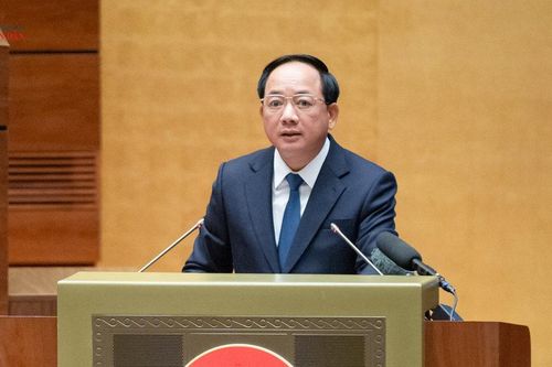Công tác tư tưởng phải đi trước, mở đường và củng cố niềm tin