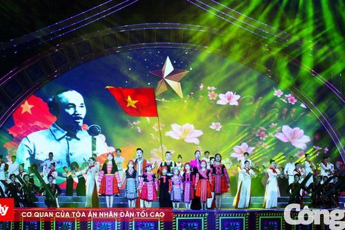 'Tiếng gọi mùa yêu' gọi mời du khách đến với Mộc Châu