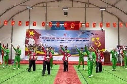 Tết độc lập thắm tình quê hương của những chiến sĩ mũ nồi xanh