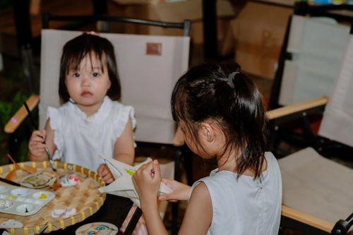 Để trẻ không 'sợ học': Hãy cho con được trải nghiệm