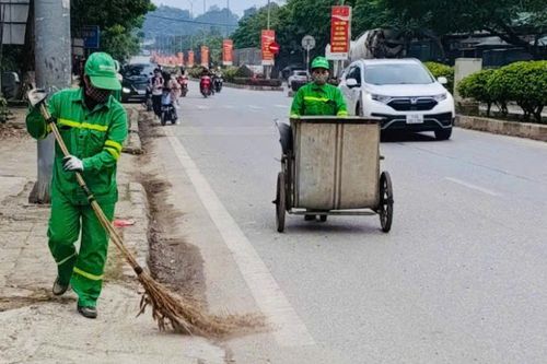 Quản lý rác thải đô thị vì môi trường xanh