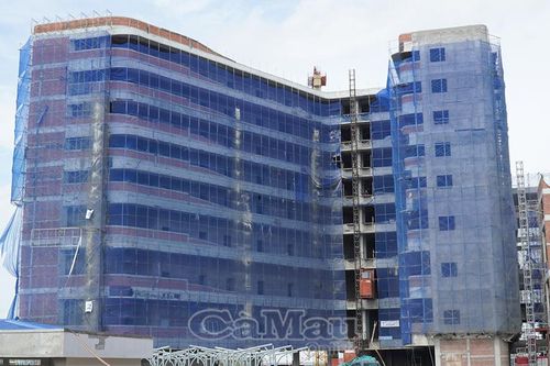 Bám công trường, giữ tiến độ
