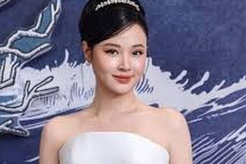 Từ một bức ảnh tuổi lên 3, Midu kể chuyện phía sau những điều tưởng như rất bình thường