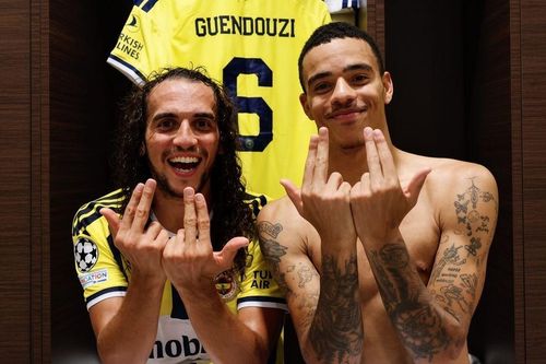 UEFA ra quyết định kỷ luật với Guendouzi và Greenwood trước trận gặp Roma