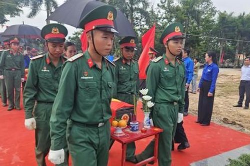 Hành trình chưa khép lại (Bài 1)