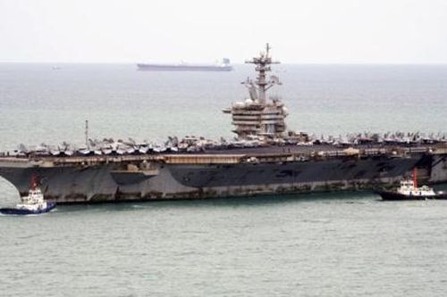 Tàu sân bay USS Abraham Lincoln rỉ sét nặng sau thời gian triển khai ở Trung Đông