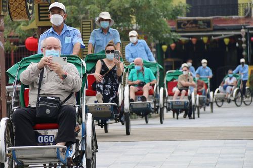 Vốn đầu tư nước ngoài, du khách quốc tế vào Việt Nam cao nhất nhiều năm