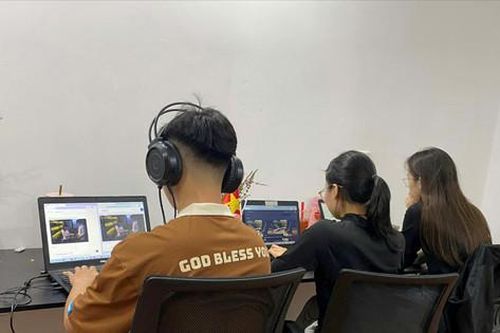 8 tiếng ngồi công sở, làm thế nào để cơ thể không phải 'trả giá'?