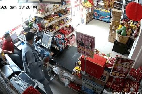 Bắt giữ đối tượng cướp tài sản tại siêu thị