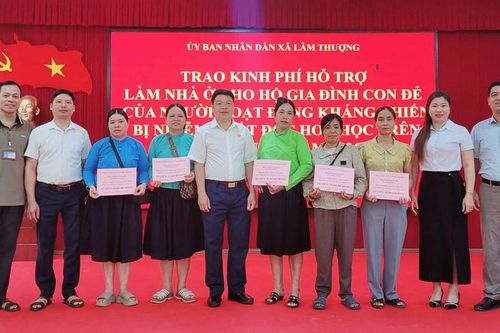 Lâm Thượng hỗ trợ 210 triệu đồng giúp 5 gia đình người có công cải thiện nhà ở