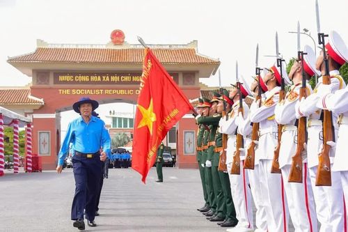 [Ảnh] Các đội K Quân Khu 7 xuất quân lên đường tìm kiếm quy tập hài cốt liệt sĩ giai đoạn XXVI