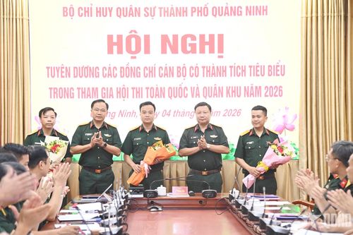 Quảng Ninh: Tuyên dương cán bộ đạt thành tích cao tại các hội thi cấp toàn quốc và Quân khu 3