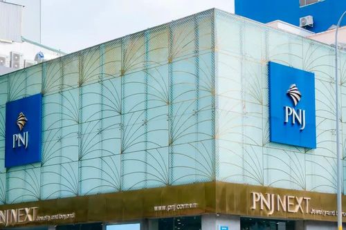 Hai con gái Chủ tịch PNJ bán 25 triệu cổ phiếu để tạo nguồn cho công ty vay