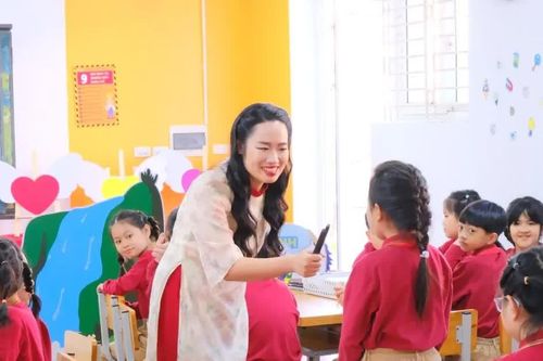 Bộ GD-ĐT yêu cầu cắt giảm cuộc thi, hội họp