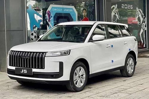 [GALLERY] Cận cảnh Jaecoo J5 máy xăng tại Việt Nam, giá dưới 500 triệu đồng