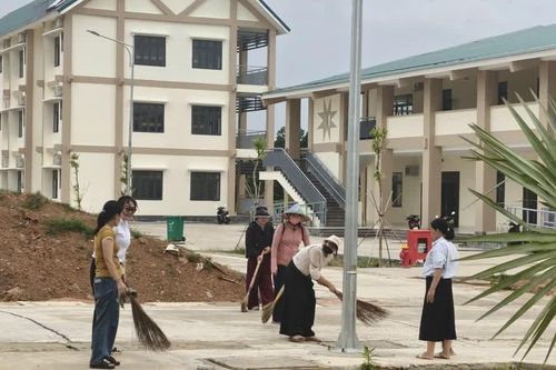 Thầy cô vùng biên Đắk Lắk sẵn sàng đón học trò trở lại trường