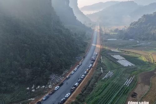 Cao tốc đang thi công, người dân tuyệt đối không tự ý đi vào để tránh tai nạn