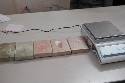 Khởi tố đối tượng mua bán trái phép 5 bánh heroin tại Cao Bằng