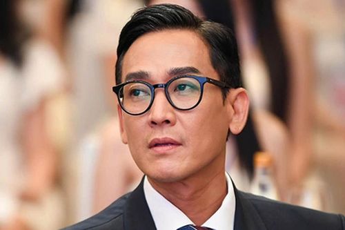 Diễn viên Hứa Vĩ Văn U50 đi qua nhiều mất mát, chọn sống độc thân kín tiếng