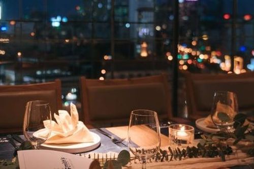 Bữa tối 100 USD có thực sự đắt?